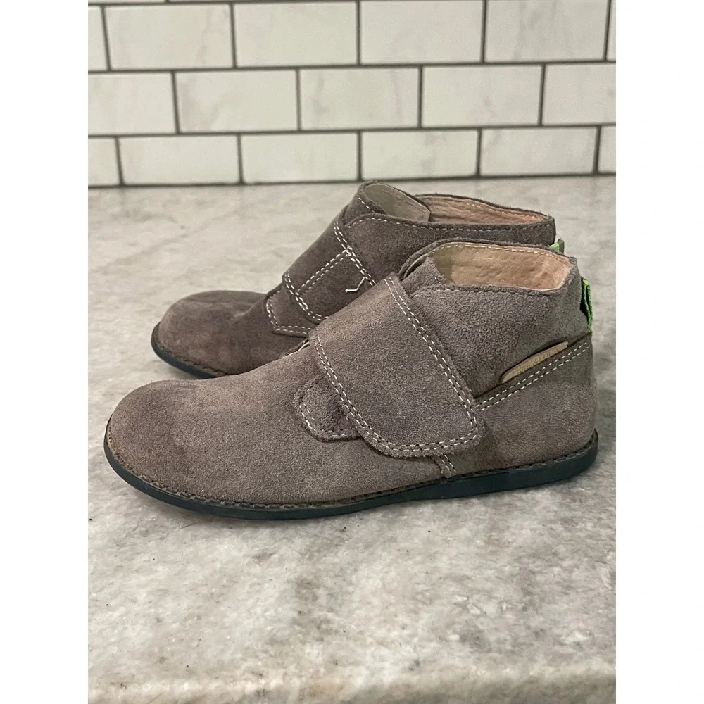 Livie & Luca Boots Kids 11 Grey Suede Chukka Hook Loop Strap Leather